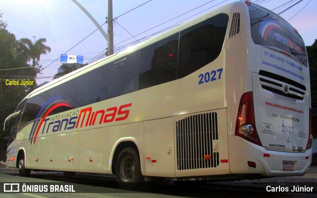 Auto Viação TransMinas 2027 na cidade de Caldas Novas, Goiás, Brasil, por Carlos Júnior. ID da foto: 9379840.