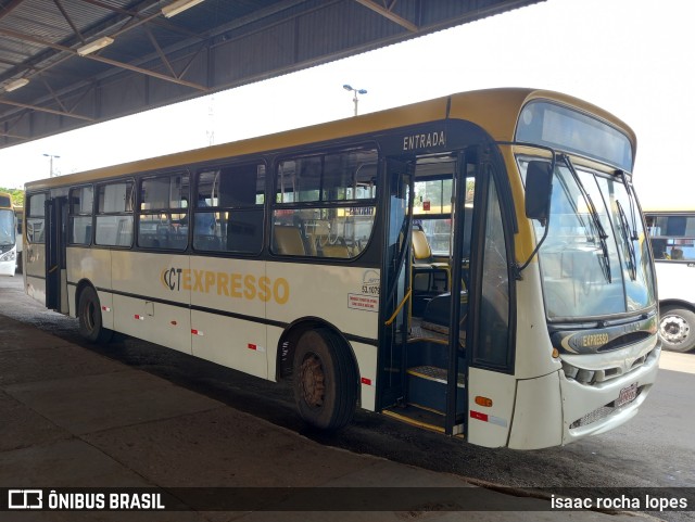 CT Expresso 8290 na cidade de Luziânia, Goiás, Brasil, por isaac rocha lopes. ID da foto: 9379730.