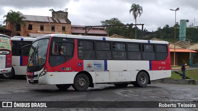 Rigras Transporte Coletivo e Turismo 175 na cidade de Ribeirão Pires, São Paulo, Brasil, por Roberto Teixeira. ID da foto: 9380970.