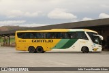 Empresa Gontijo de Transportes 18330 na cidade de Roseira, São Paulo, Brasil, por Julio Cesar Euzebio Alves. Número da foto: #:id.