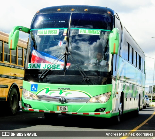 Transportes Blanco 00 na cidade de Zapote, San José, San José, Costa Rica, por Andrés Martínez Rodríguez. ID da foto: 9381734.