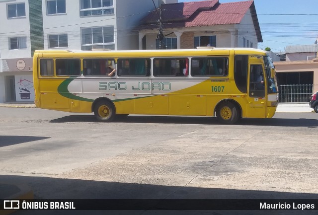São João - Victor Razzera & Cia. 1607 na cidade de Santiago, Rio Grande do Sul, Brasil, por Mauricio Lopes. Número da foto: #9381491.