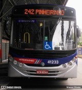 Radial Transporte Coletivo 41.233 na cidade de São Paulo, São Paulo, Brasil, por Marcos Oliveira. Número da foto: #:id.