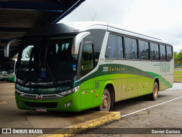 Turin Transportes 2135 na cidade de Ouro Branco, Minas Gerais, Brasil, por Daniel Gomes. ID da foto: 9385294.