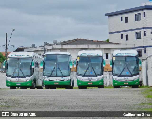 Trans Poney 3707 na cidade de São Vicente, São Paulo, Brasil, por Guilherme Silva. Número da foto: #9328537.