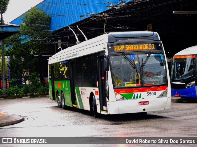 Metra - Sistema Metropolitano de Transporte 5500 na cidade de Santo André, São Paulo, Brasil, por David Roberto Silva Dos Santos. ID da foto: 9386876.