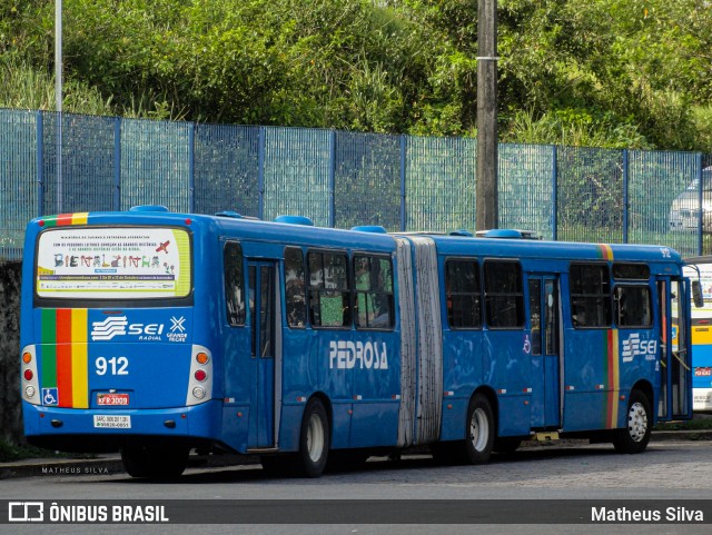 Empresa Pedrosa 912 na cidade de Recife, Pernambuco, Brasil, por Matheus Silva. ID da foto: 9389211.