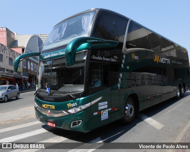 Viação Motta 19005 na cidade de Belo Horizonte, Minas Gerais, Brasil, por Vicente de Paulo Alves. ID da foto: 9392342.