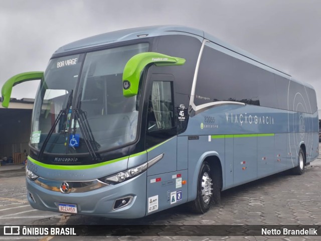 Viação Garcia 82055 na cidade de Curitiba, Paraná, Brasil, por Netto Brandelik. ID da foto: 9393568.