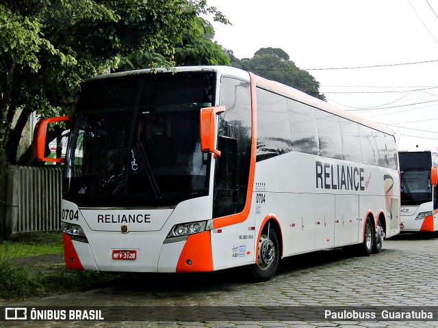 Reliance Transportes 0704 na cidade de Guaratuba, Paraná, Brasil, por Paulobuss  Guaratuba. ID da foto: 9393487.