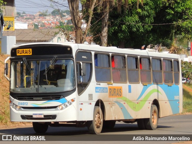 Ônibus Particulares 114012 na cidade de Paracatu, Minas Gerais, Brasil, por Adão Raimundo Marcelino. Número da foto: #9394066.
