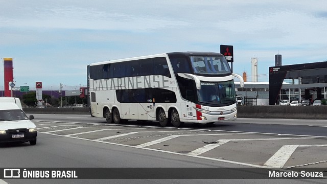 Auto Viação Catarinense 3698 na cidade de São José dos Campos, São Paulo, Brasil, por Marcelo Souza. ID da foto: 9393700.