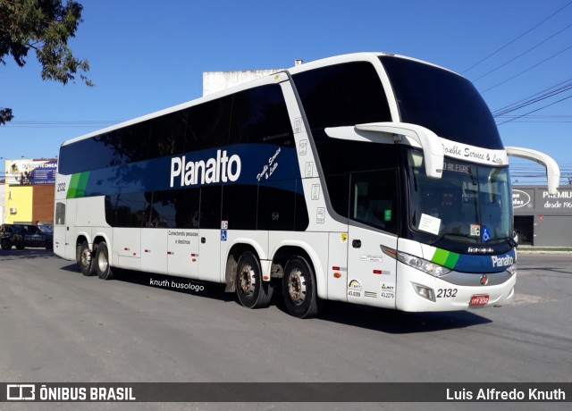 Planalto Transportes 2132 na cidade de Rio Grande, Rio Grande do Sul, Brasil, por Luis Alfredo Knuth. ID da foto: 9393141.