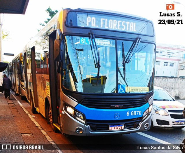 Transwolff Transportes e Turismo 6 6870 na cidade de São Paulo, São Paulo, Brasil, por Lucas Santos da Silva. Número da foto: #9396775.