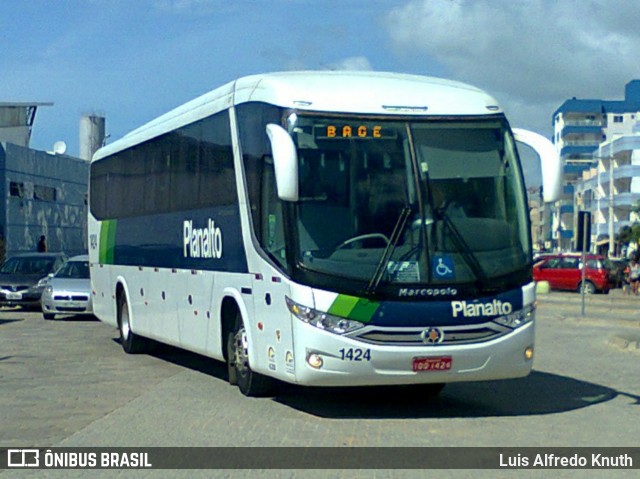 Planalto Transportes 1424 na cidade de Rio Grande, Rio Grande do Sul, Brasil, por Luis Alfredo Knuth. Número da foto: #9397514.