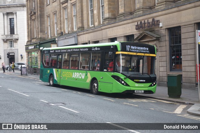 Go North East 5496 na cidade de Newcastle upon Tyne, Tyne and Wear, Inglaterra, por Donald Hudson. ID da foto: 9399612.