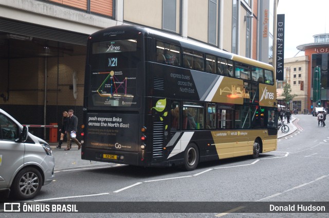 Go North East 6334 na cidade de Newcastle upon Tyne, Tyne and Wear, Inglaterra, por Donald Hudson. Número da foto: #9399649.