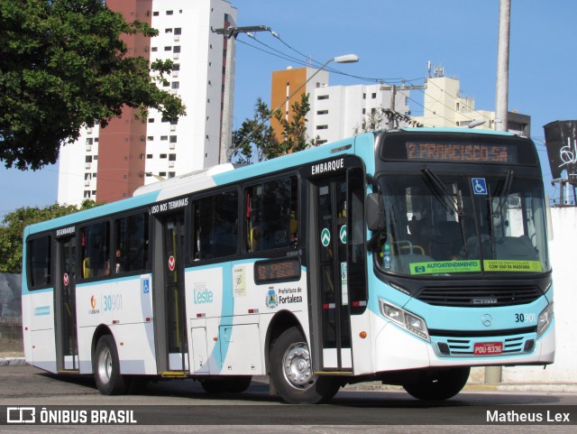 Via Urbana 30901 na cidade de Fortaleza, Ceará, Brasil, por Matheus Lex. Número da foto: #9400675.