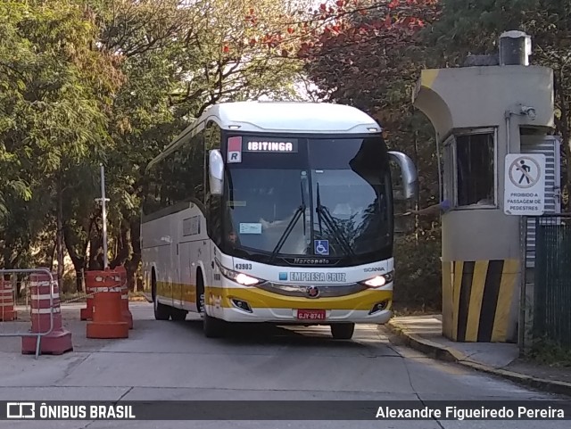 Empresa Cruz 43903 na cidade de São Paulo, São Paulo, Brasil, por Alexandre Figueiredo Pereira. Número da foto: #9401431.