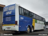 Ônibus Particulares 5000 na cidade de Piracicaba, São Paulo, Brasil, por Juliano Sgrigneiro. Número da foto: #9399334.