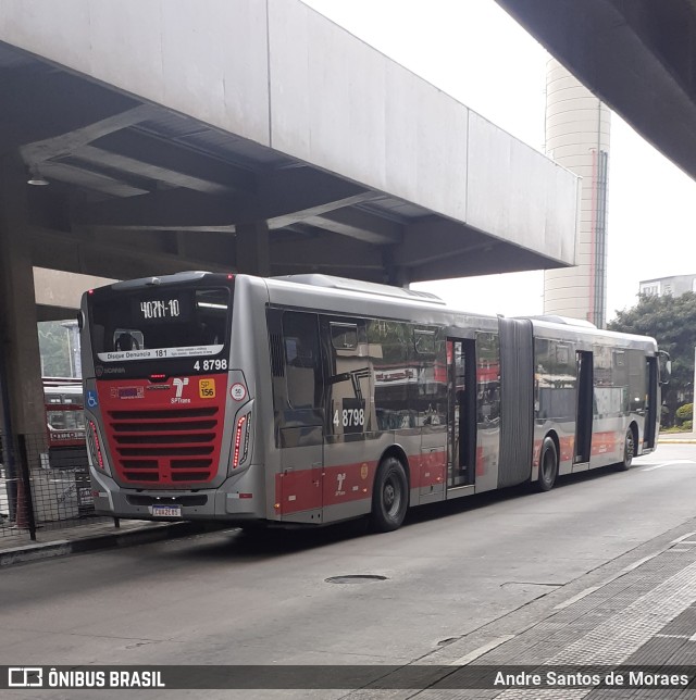 Express Transportes Urbanos Ltda 4 8798 na cidade de São Paulo, São Paulo, Brasil, por Andre Santos de Moraes. Número da foto: #9404802.