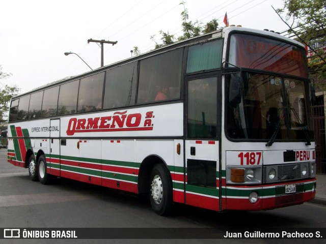 Expreso Internacional Ormeño 1187 na cidade de Santiago, Santiago, Metropolitana de Santiago, Chile, por Juan Guillermo Pacheco S.. Número da foto: #9404225.