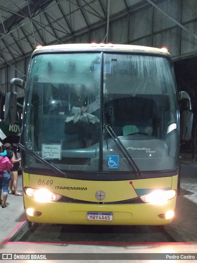 Viação Itapemirim 8649 na cidade de Vitória, Espírito Santo, Brasil, por Pedro Castro. ID da foto: 9404833.