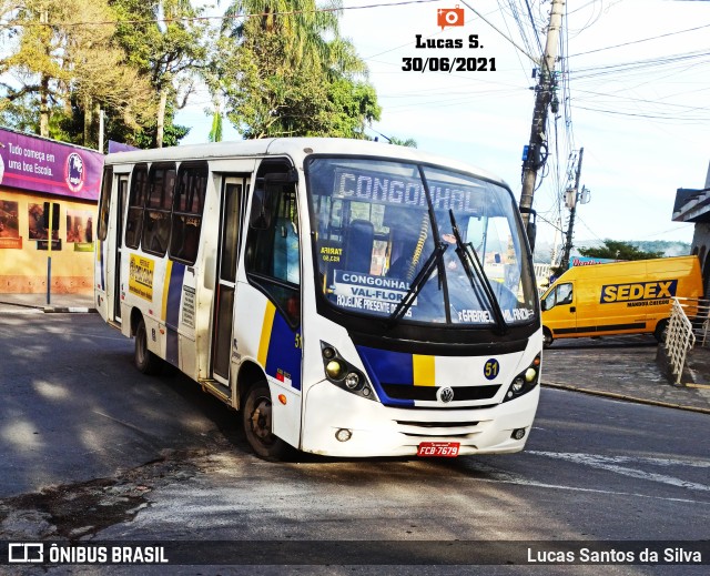 Transporte Alternativo de Embu-Guaçu 51 na cidade de Embu-Guaçu, São Paulo, Brasil, por Lucas Santos da Silva. Número da foto: #9402186.