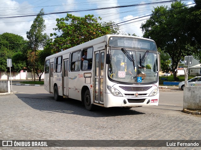 Empresa São Francisco 7244 na cidade de Maceió, Alagoas, Brasil, por Luiz Fernando. ID da foto: 9404071.