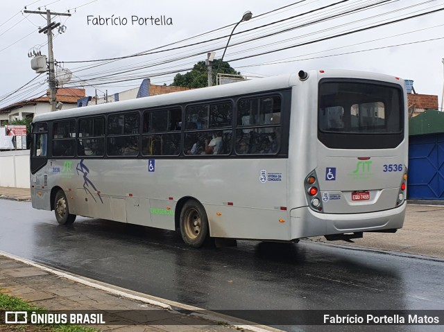 Viação Rosa Vitória da Conquista 3536 na cidade de Vitória da Conquista, Bahia, Brasil, por Fabrício Portella Matos. ID da foto: 9406241.