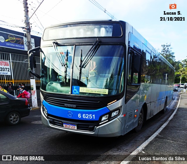 Transwolff Transportes e Turismo 6 6251 na cidade de São Paulo, São Paulo, Brasil, por Lucas Santos da Silva. Número da foto: #9405586.