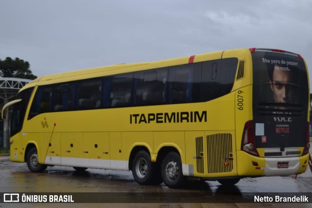 Viação Itapemirim 60079 na cidade de Curitiba, Paraná, Brasil, por Netto Brandelik. Número da foto: #9405904.