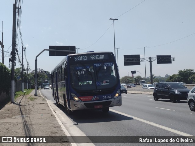 Viação Transdutra 32.667 na cidade de São Paulo, São Paulo, Brasil, por Rafael Lopes de Oliveira. Número da foto: #9406596.
