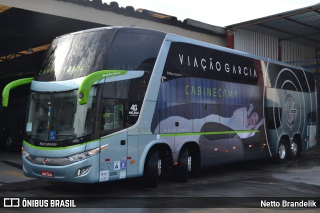 Viação Garcia 8814 na cidade de Curitiba, Paraná, Brasil, por Netto Brandelik. ID da foto: 9408444.