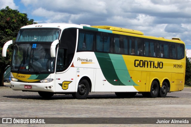 Empresa Gontijo de Transportes 14390 na cidade de Vitória da Conquista, Bahia, Brasil, por Junior Almeida. ID da foto: 9410232.