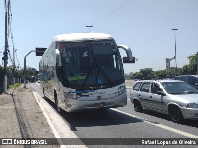 Auto Viação Bragança 11005 na cidade de São Paulo, São Paulo, Brasil, por Rafael Lopes de Oliveira. Número da foto: #9413571.