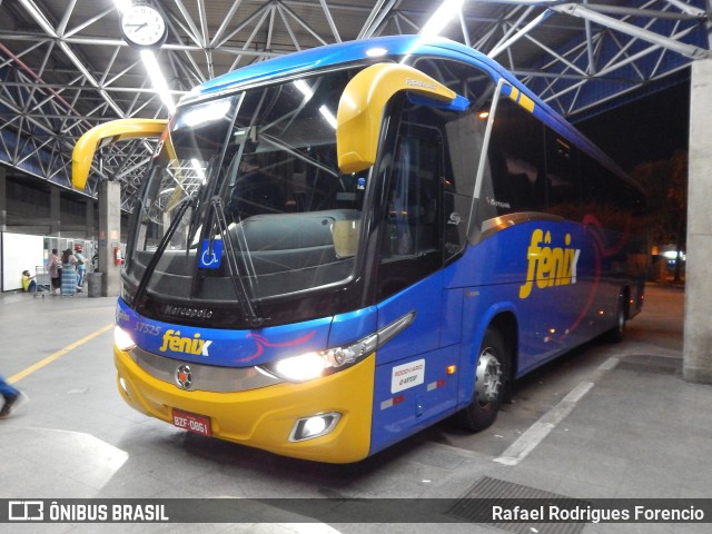 Rápido Expresso Fênix Viação 37525 na cidade de São Paulo, São Paulo, Brasil, por Rafael Rodrigues Forencio. Número da foto: #9412640.