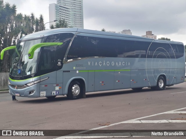 Viação Garcia 82095 na cidade de Curitiba, Paraná, Brasil, por Netto Brandelik. Número da foto: #9415463.