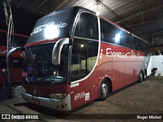 Expresso São Luiz 6910 na cidade de Mineiros, Goiás, Brasil, por Roger Michel. Número da foto: #9334545.