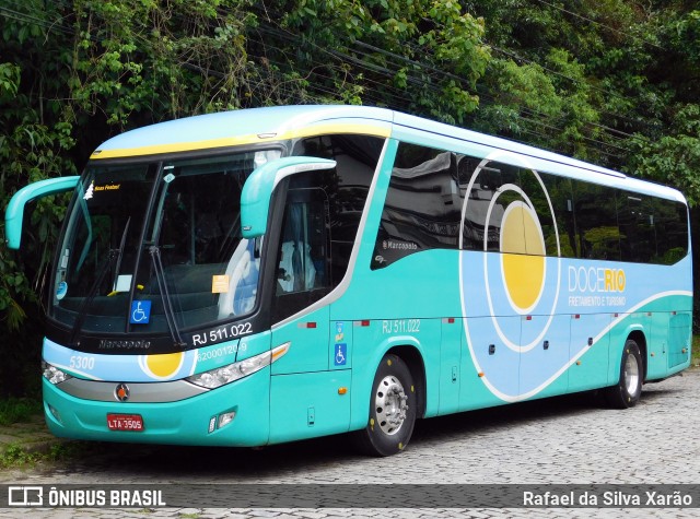 Doce Rio Fretamento e Turismo 5300 na cidade de Petrópolis, Rio de Janeiro, Brasil, por Rafael da Silva Xarão. Número da foto: #9333960.