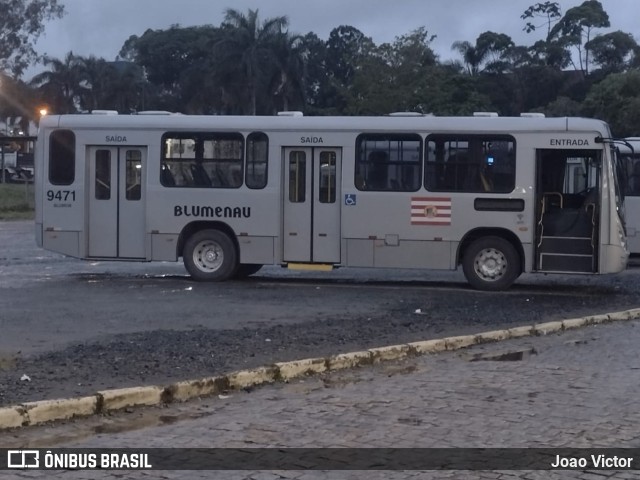 BluMob - Concessionária de Transporte Urbano de Blumenau 9471 na cidade de Blumenau, Santa Catarina, Brasil, por Joao Victor. ID da foto: 9419246.