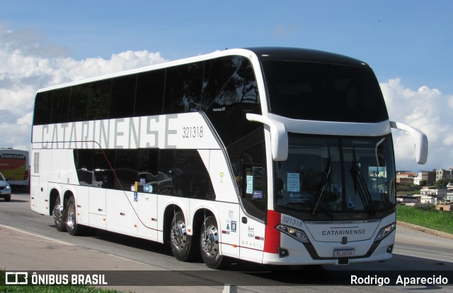 Auto Viação Catarinense 321318 na cidade de Conselheiro Lafaiete, Minas Gerais, Brasil, por Rodrigo  Aparecido. Número da foto: #9419440.