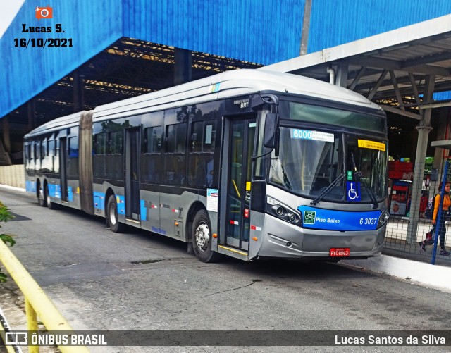 Viação Paratodos > São Jorge > Metropolitana São Paulo > Mobibrasil 6 3037 na cidade de São Paulo, São Paulo, Brasil, por Lucas Santos da Silva. ID da foto: 9418179.