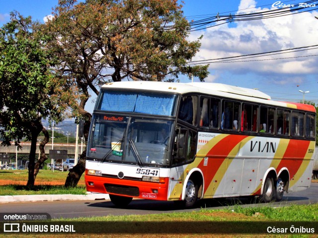 VIAN - Viação Anapolina 95841 na cidade de Brasília, Distrito Federal, Brasil, por César Ônibus. ID da foto: 9422068.