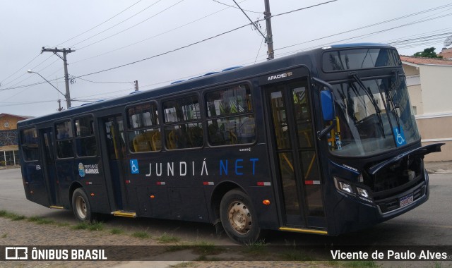 Jundiá Transportadora Turistica 1234 na cidade de Mairinque, São Paulo, Brasil, por Vicente de Paulo Alves. ID da foto: 9423738.