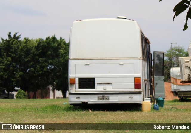 Ônibus Particulares  na cidade de Marília, São Paulo, Brasil, por Roberto Mendes. Número da foto: #9336587.