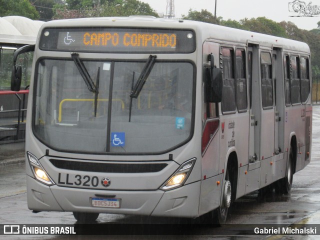 Araucária Transportes Coletivos LL320 na cidade de Curitiba, Paraná, Brasil, por Gabriel Michalski. ID da foto: 9335472.