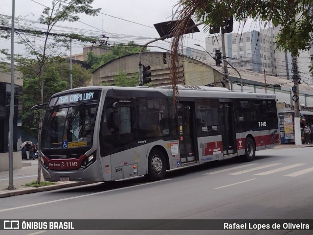 KBPX Administração e Participação > Transkuba 7 7413 na cidade de São Paulo, São Paulo, Brasil, por Rafael Lopes de Oliveira. Número da foto: #9339356.