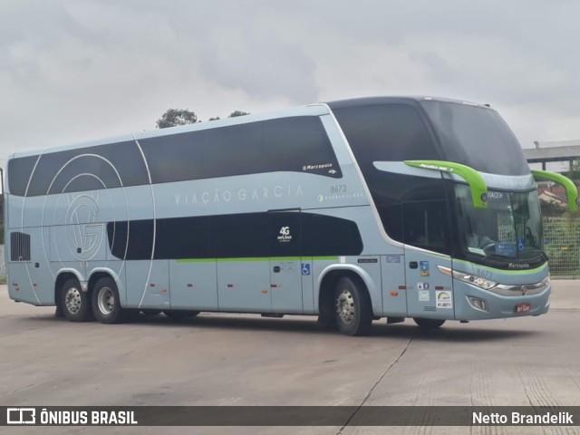 Viação Garcia 8673 na cidade de Curitiba, Paraná, Brasil, por Netto Brandelik. Número da foto: #9339697.