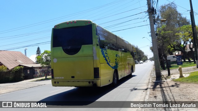 Ônibus Particulares VR4537 na cidade de Maipú, Santiago, Metropolitana de Santiago, Chile, por Benjamín Tomás Lazo Acuña. Número da foto: #9340638.